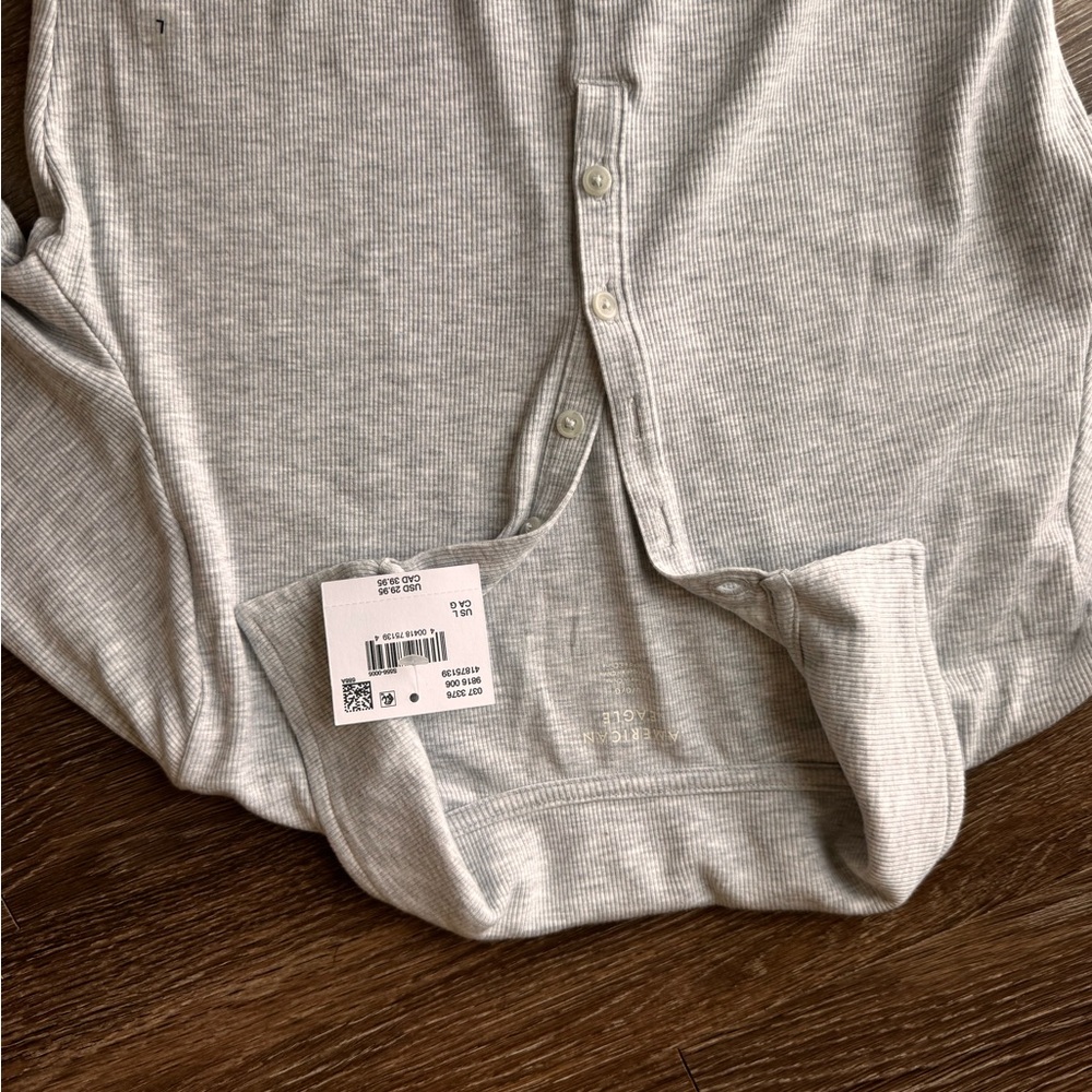 NWT Light Gray Ribbed Button Up Bodysuit - Picture 4 of 4